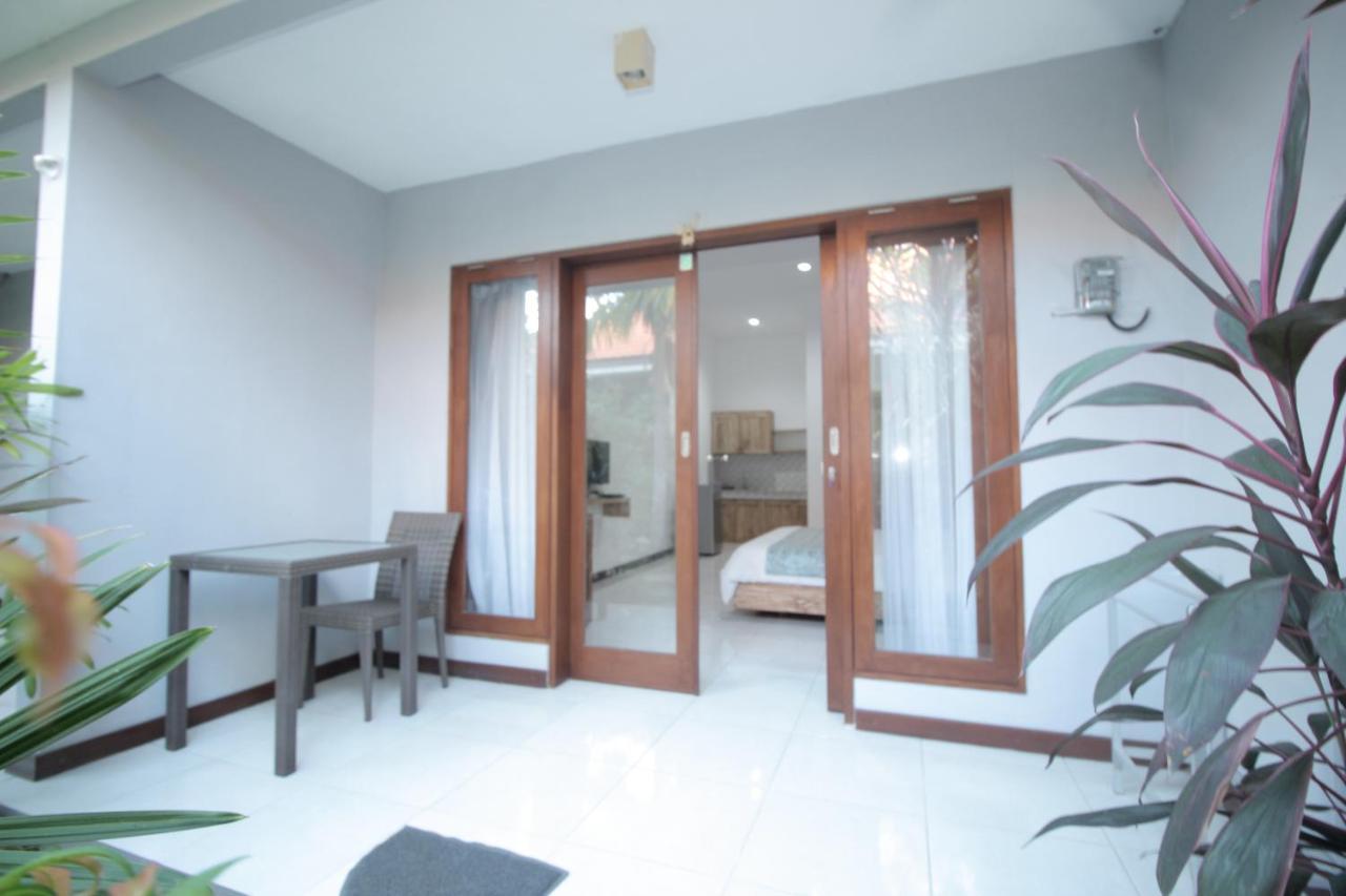 Kubu Manik Homestay *