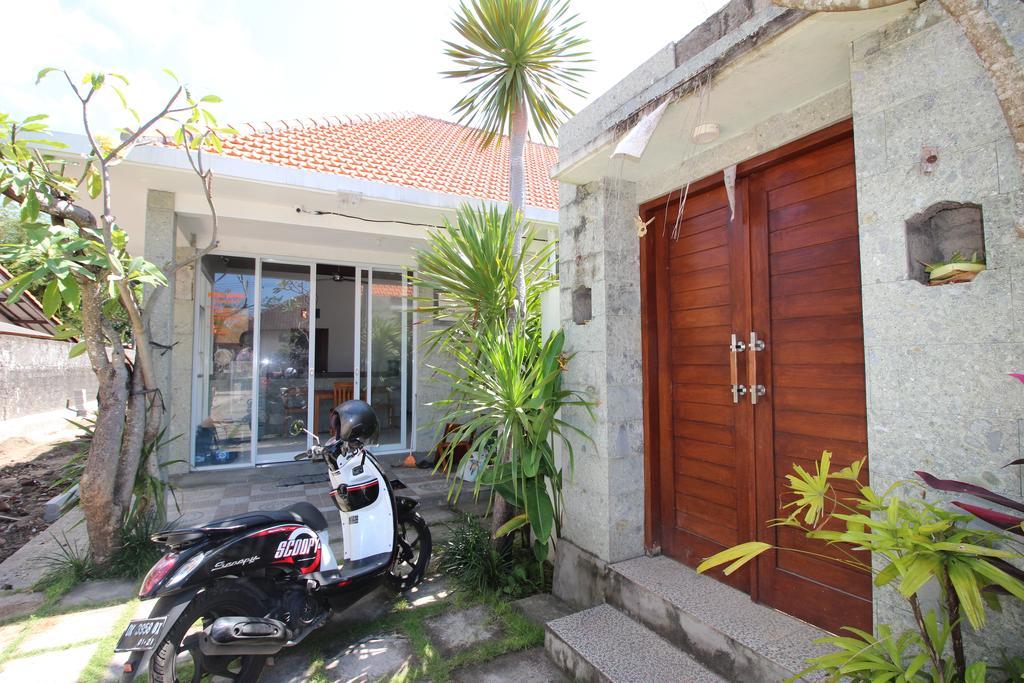 Homestay Kubu Manik Homestay *